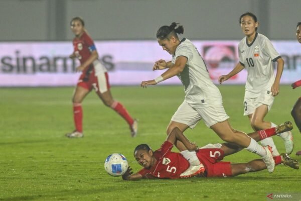 Gol Isa Warps: Timnas Putri Indonesia Curi Kemenangan 1-0 dari Kirgistan