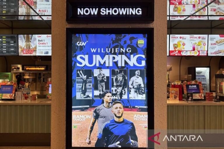 Adam Przybek Kagum dengan Metode Perkenalan Pemain Anyar oleh Persib