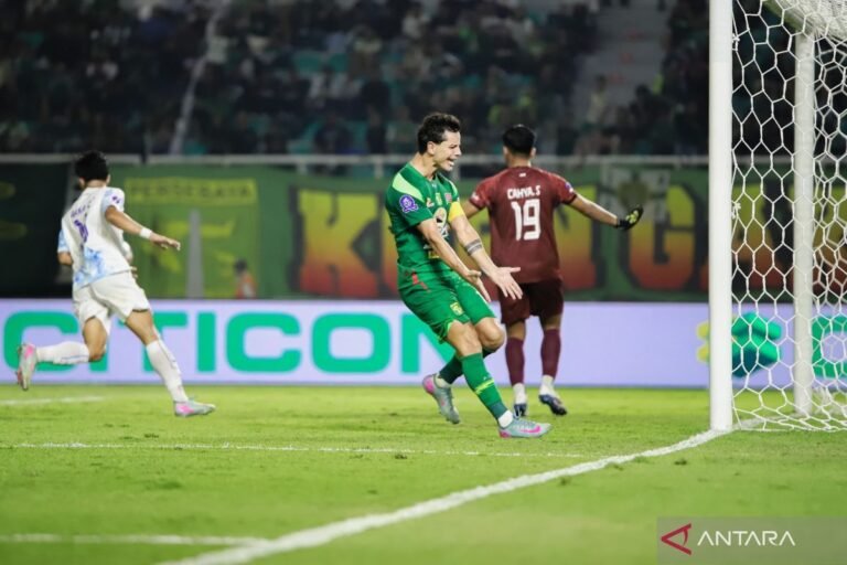 Pelatih Persebaya Mengungkapkan Kekecewaan Usai Kalah dari PSIM di Kandang Sendiri