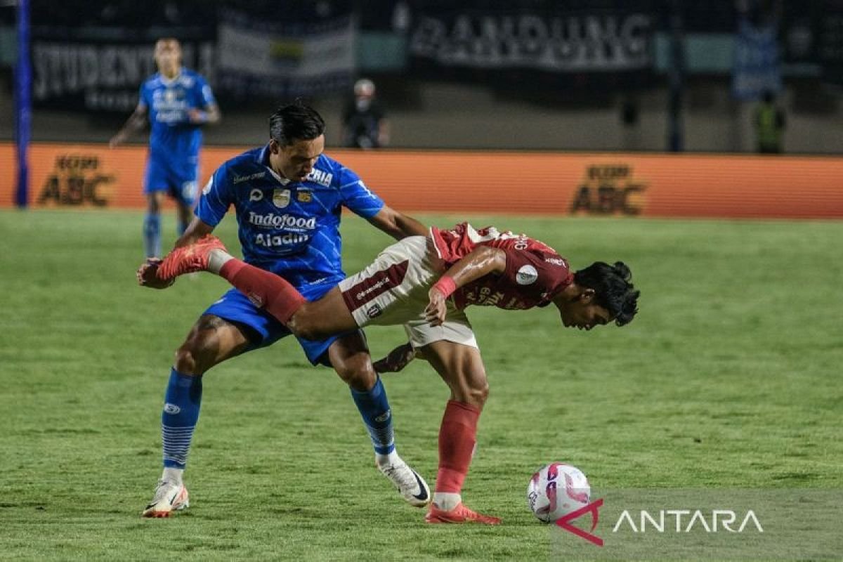 Kadek Agung Siapkan Strategi Jelang Pertandingan Melawan Persib Bandung
